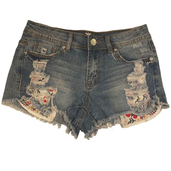 Almost Famous Size 5 Embroidered Pocket Cut Off Jean Shorts EUC - Picture 1 of 5